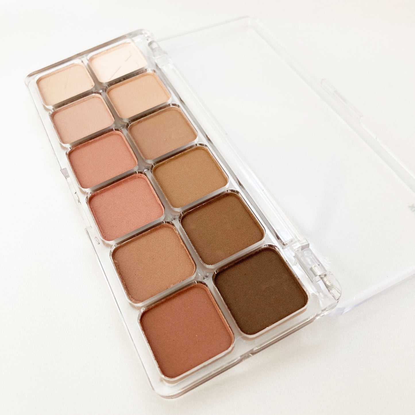 アイシャドウ 12色 BrownPink